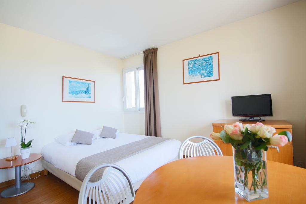 Inter-Hotel Sea Side Park Villeneuve-Loubet Ngoại thất bức ảnh